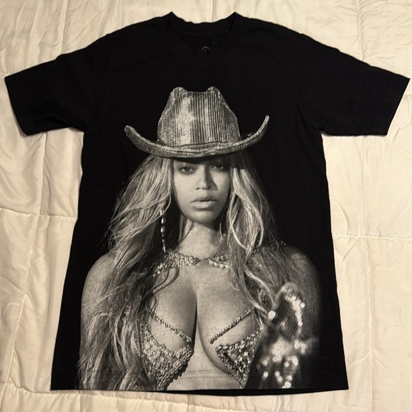 Official Beyoncé Renaissance World Tour T-Shirt Size Small - Picture 7 of 16